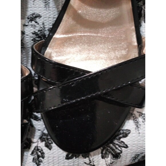 merona sandals Black Open Toed Target Size 9 - Picture 3 of 7